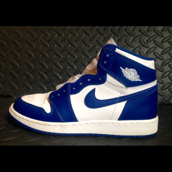 jordan retro 1 storm blue